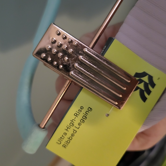 Women's Pink Activewear Set. All In Motion. Target. New With Tags - Picture 8 of 14